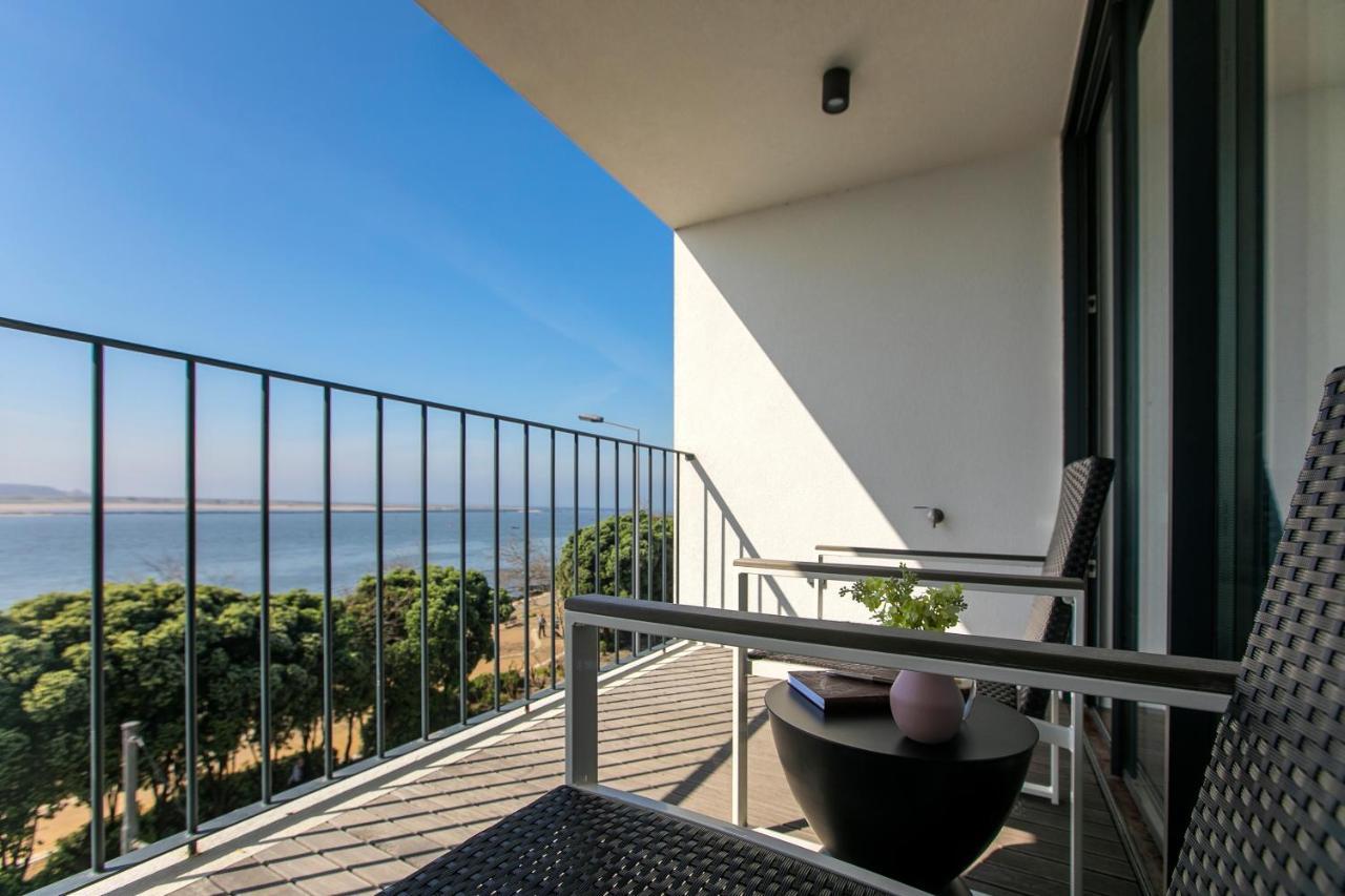 Lovelystay - Luxury 2Br Duplex Apartment In Foz Porto Buitenkant foto